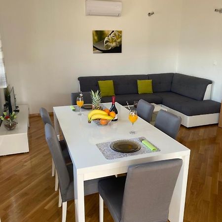 Dina Apartment Trogir Luaran gambar