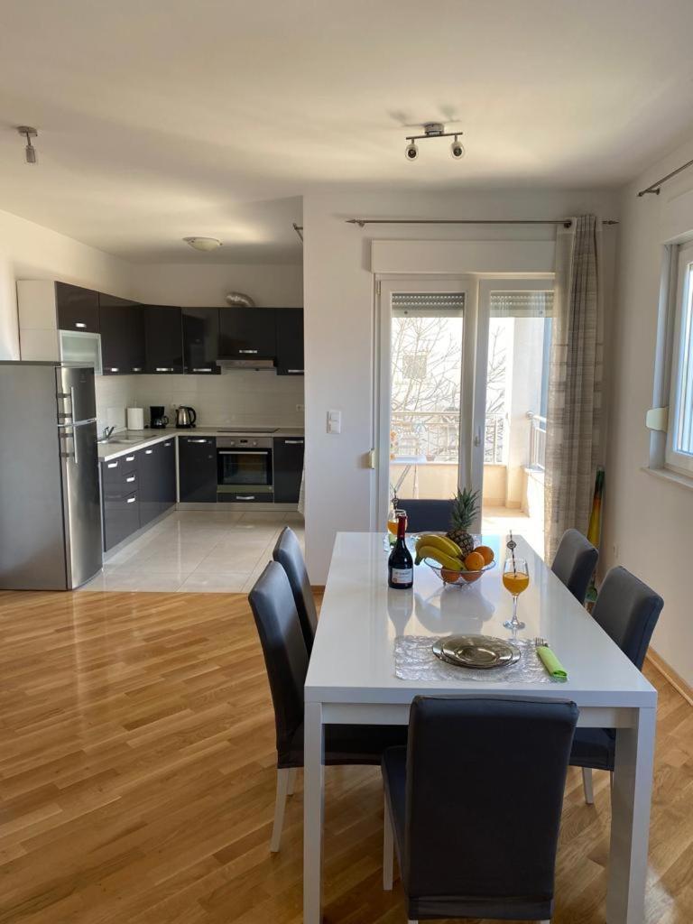 Dina Apartment Trogir Luaran gambar
